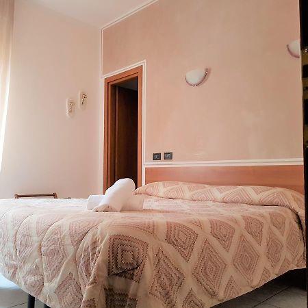 Hotel Marinoni Lomazzo Eksteriør bilde