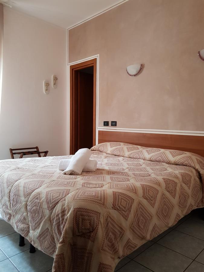 Hotel Marinoni Lomazzo Eksteriør bilde