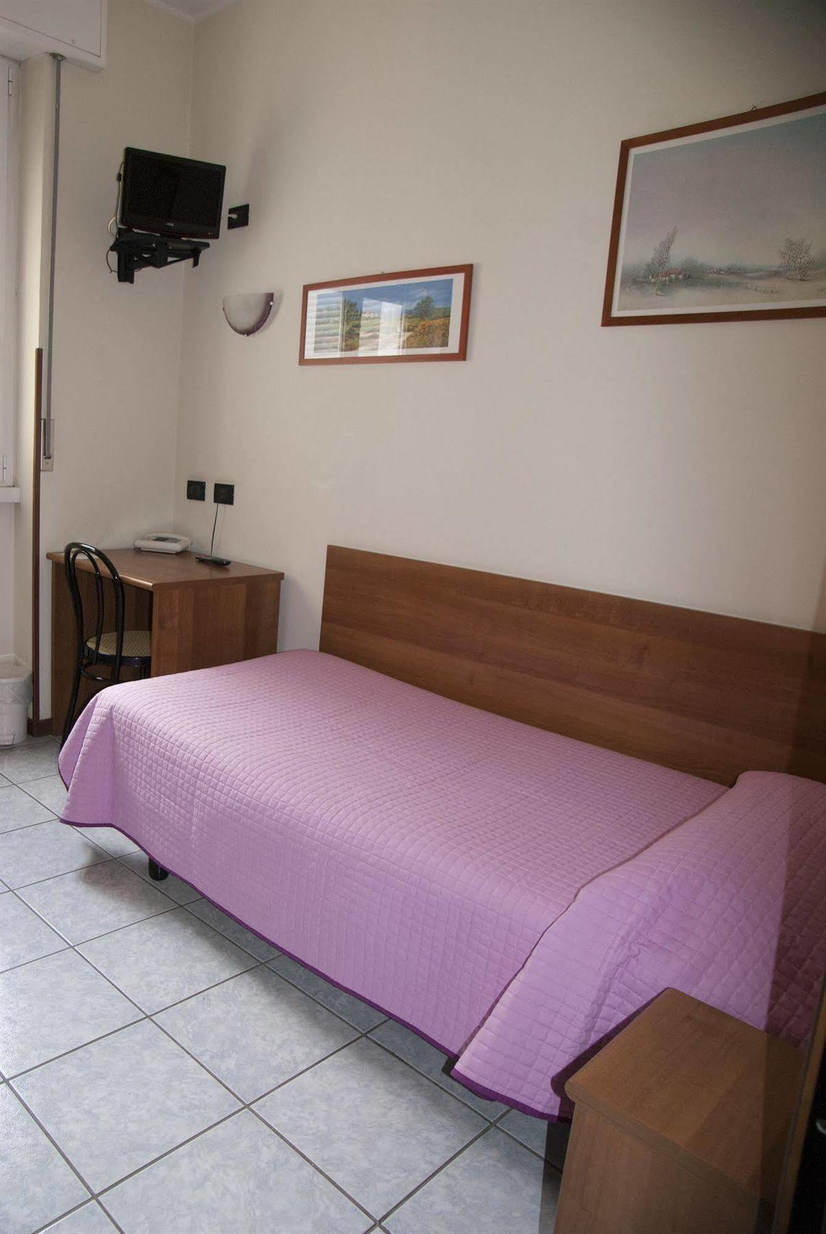 Hotel Marinoni Lomazzo Eksteriør bilde